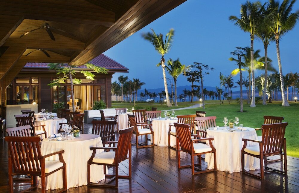 Фото The St. Regis Sanya Yalong Bay Resort
