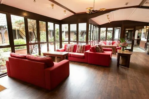 Гостиница The Chichester Hotel в Базилдоне