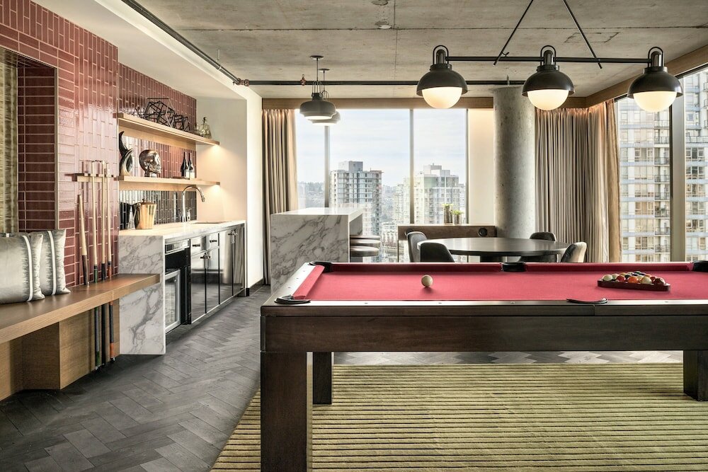 Фото The Douglas Autograph Collection