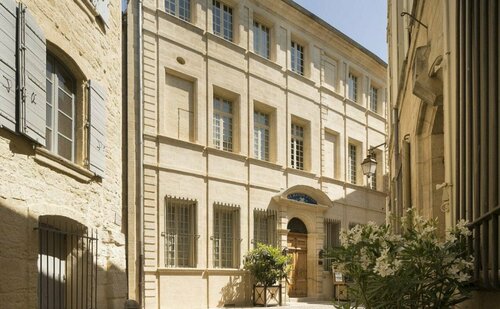 Внешний вид отеля La Maison d'Uzes в Узès, фото 1