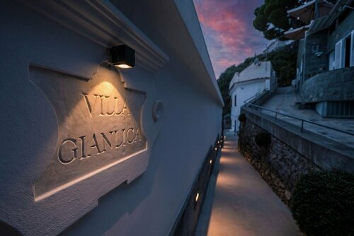 Внешний вид отеля Boutique Hotel Villa Gianlica в Прайано, фото 3