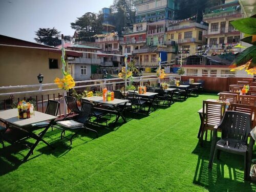 Hotel Akash