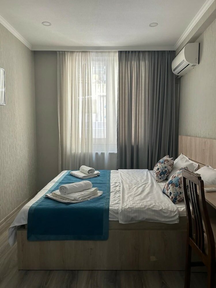 Tbilisi Center Hotel - 5