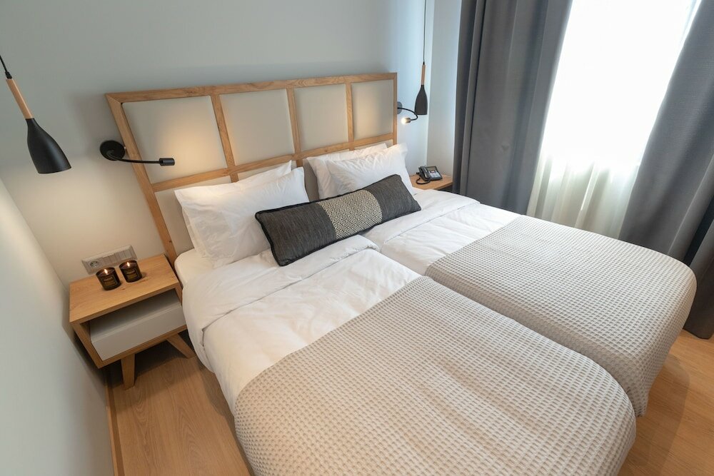 Grand Port Suites - 19