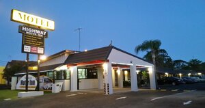 Гостиница Highway Motor Inn Taree