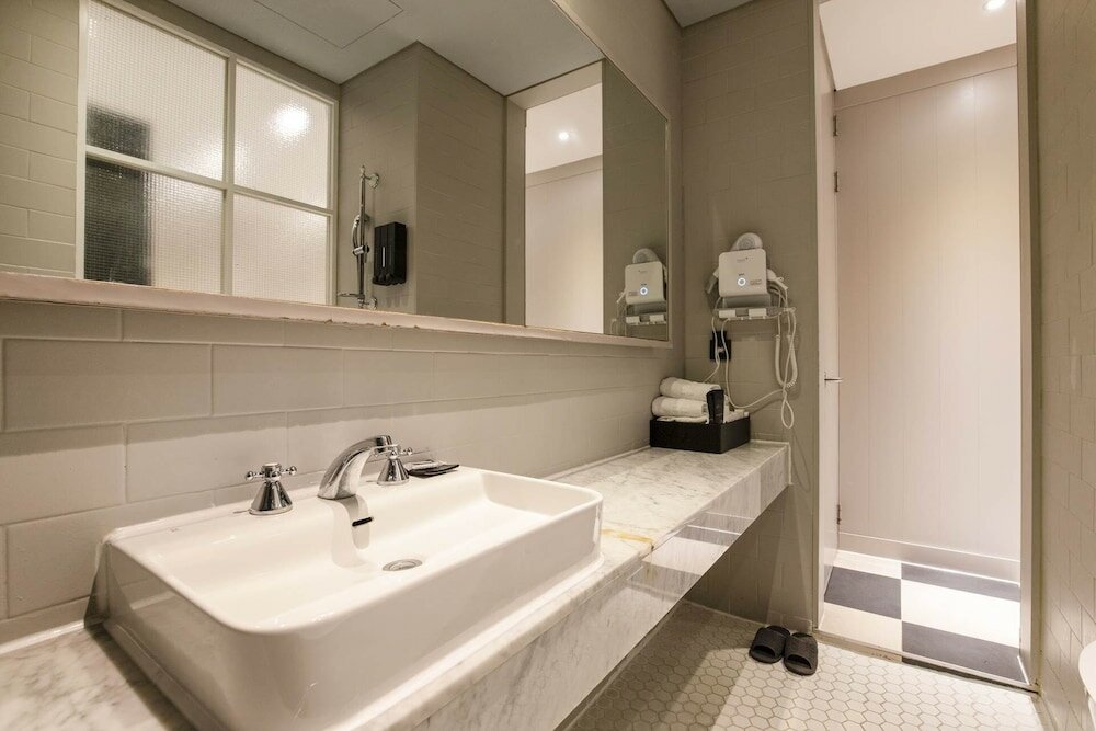 Фото Hotel The Designers Jongno