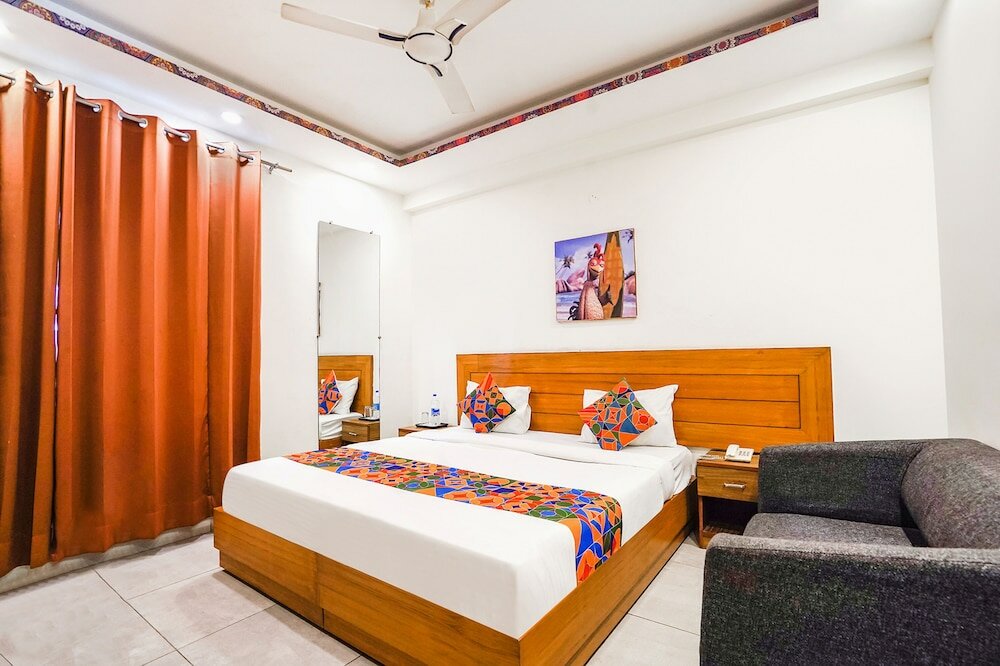 Фото FabHotel NStay 32