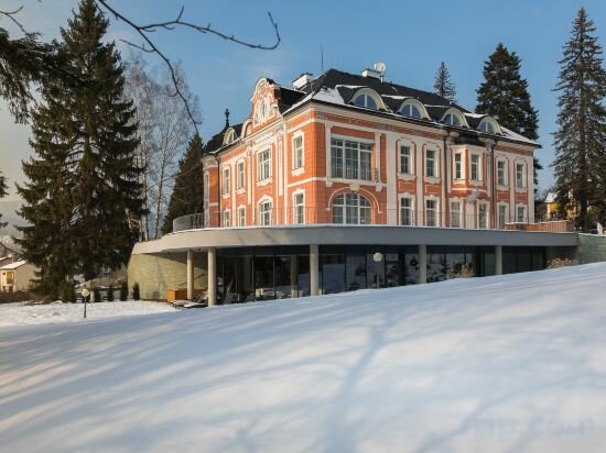 Фото Wellness & SPA hotel Villa Regenhart