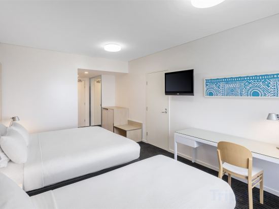 Фото Vibe Hotel Darwin Waterfront