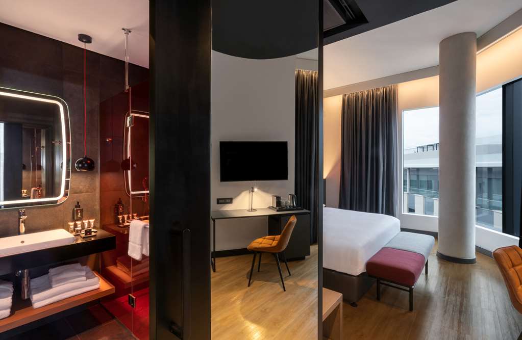 Фото Radisson Red Johannesburg Rosebank