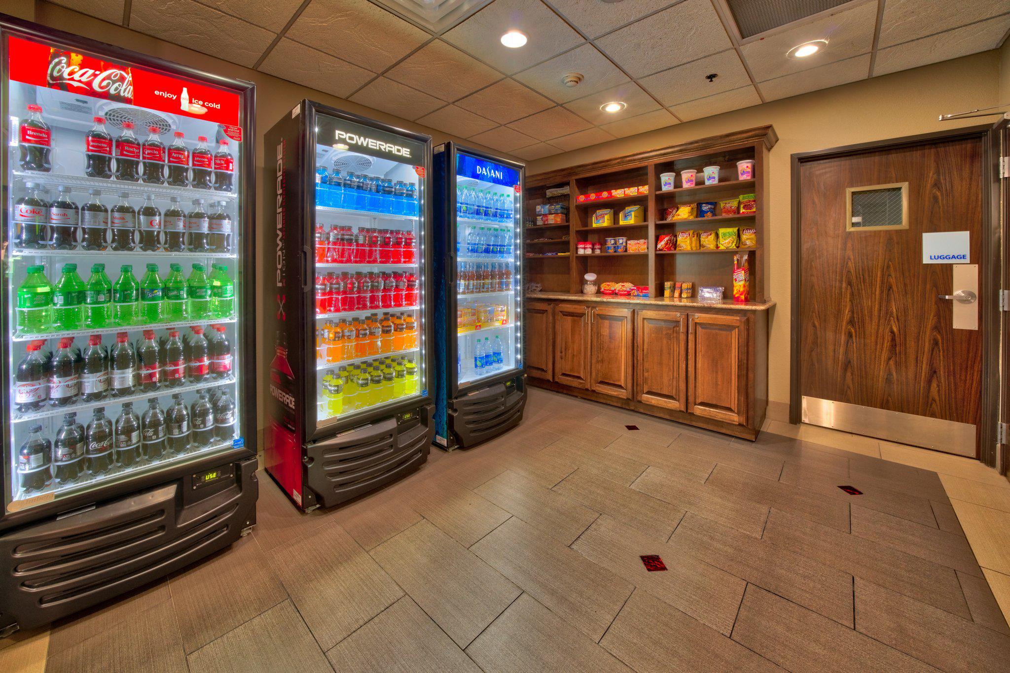 Фото Holiday Inn Express Hotel & Suites Lubbock South, an Ihg Hotel