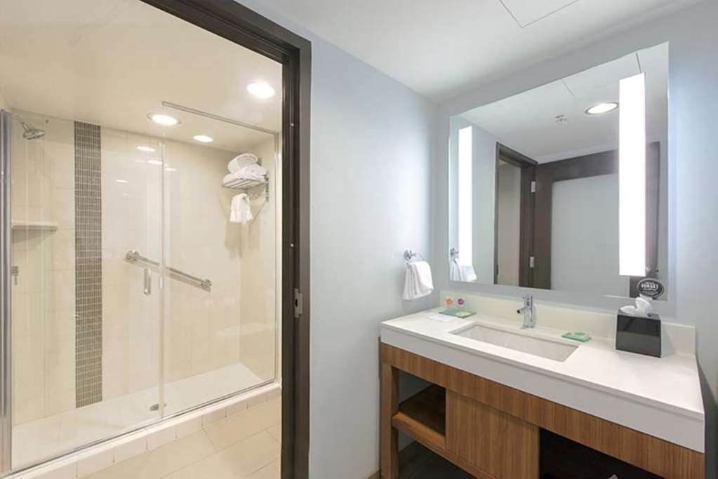 Фото DoubleTree by Hilton Asheville Downtown