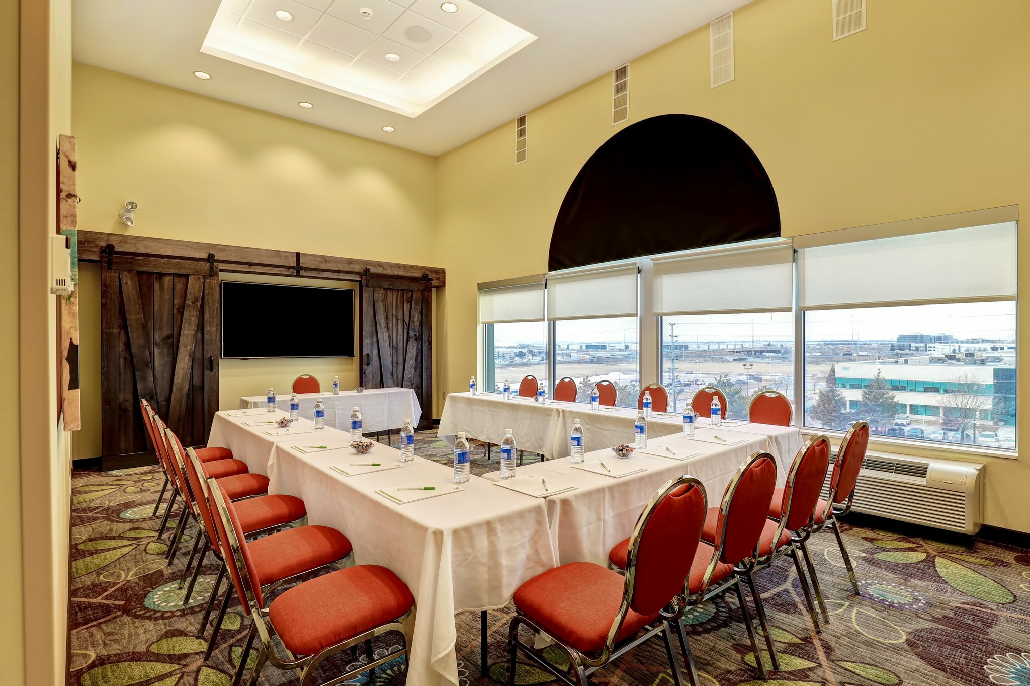 Фото Holiday Inn Mississauga Toronto West