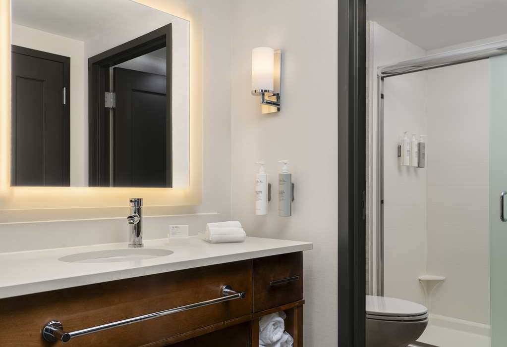 Фото Homewood Suites by Hilton Boston Brookline-Longwood Medical