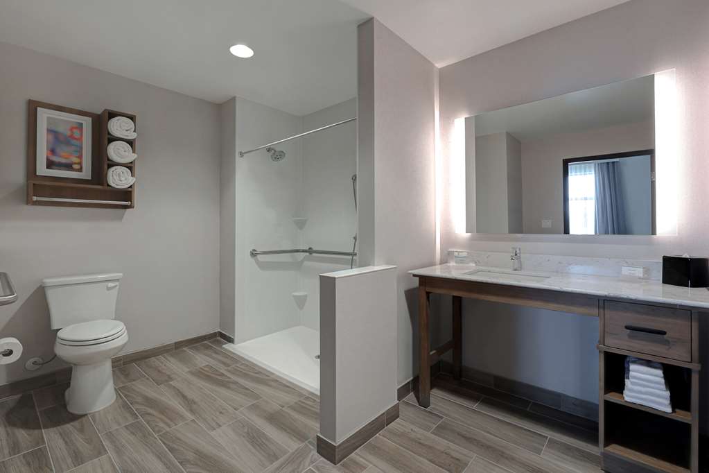 Фото Homewood Suites by Hilton Santa Clarita