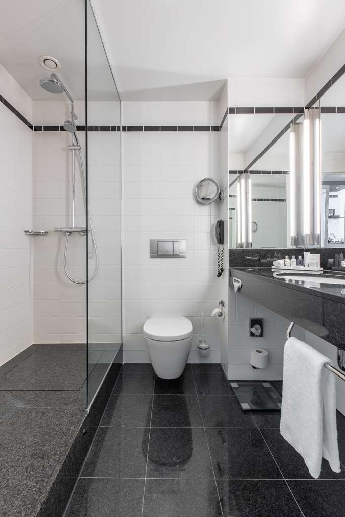 Фото Radisson Blu Hotel, Hannover