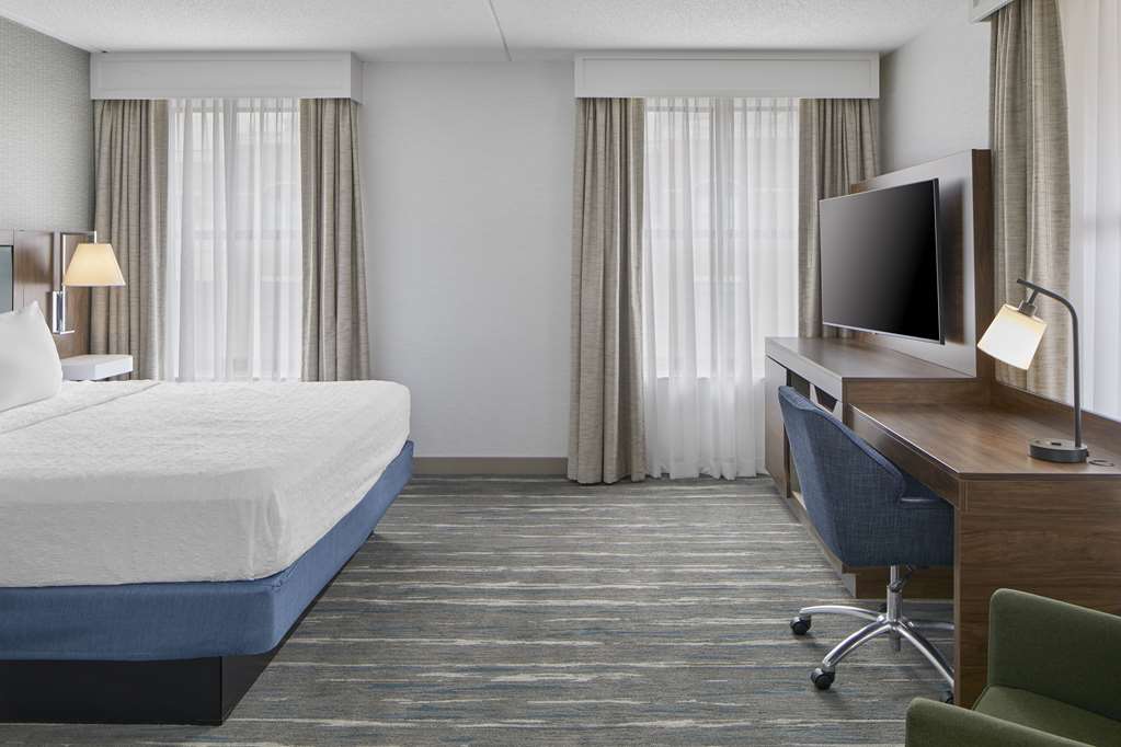 Фото Hampton Inn & Suites Saratoga Springs Downtown