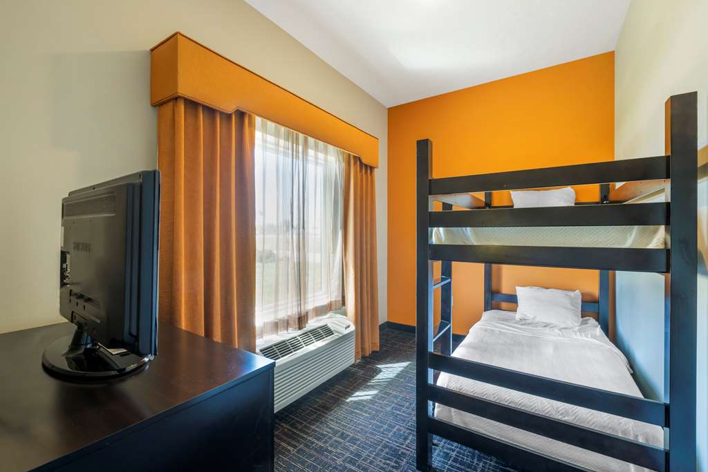 Фото Best Western Plus North Platte Inn & Suites