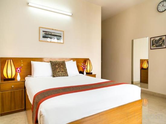 Фото Hotel Dhaka Garden Inn