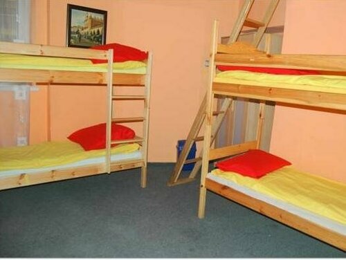 Гостиница Hostel 70s в Кракове