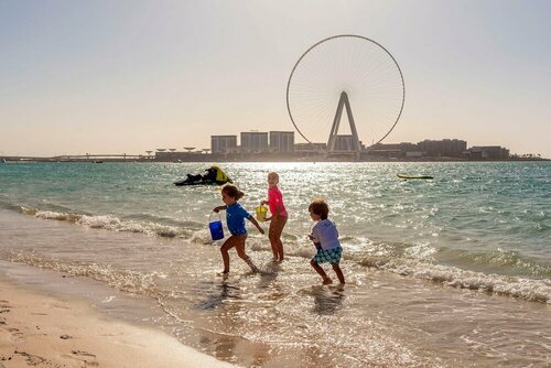 Гостиница The Ritz-Carlton, Dubai в Объединённых Арабских Эмиратах