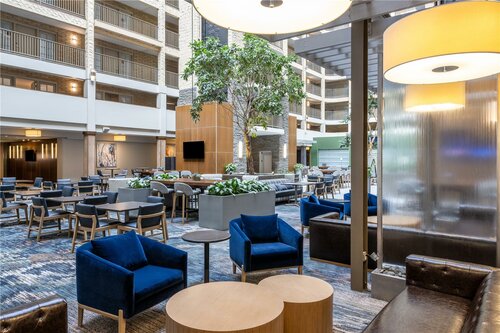 Гостиница Embassy Suites by Hilton Bloomington Minneapolis в Штате Миннесота