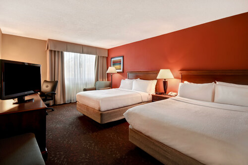Гостиница Holiday Inn Cincinnati-Riverfront в Ковингтоне