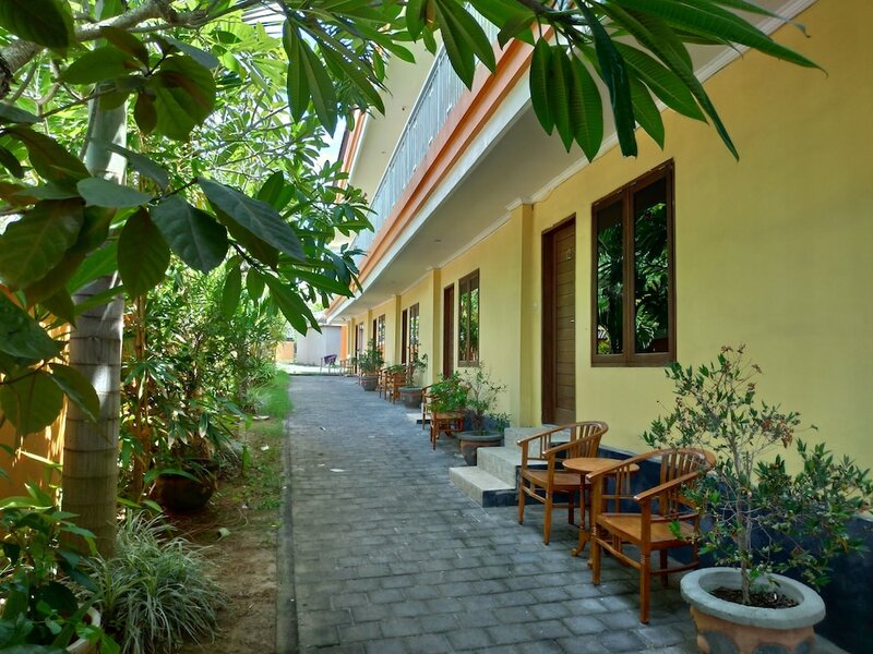 Balangan Paradise Hostel and Restaurant