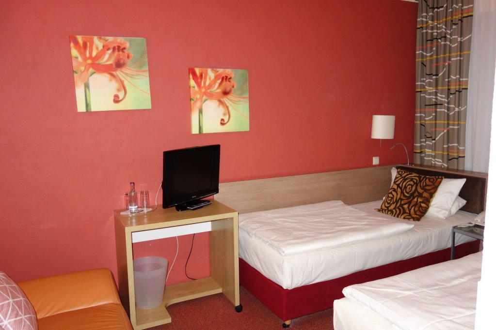 Фото B&b Hotel Dortmund-City