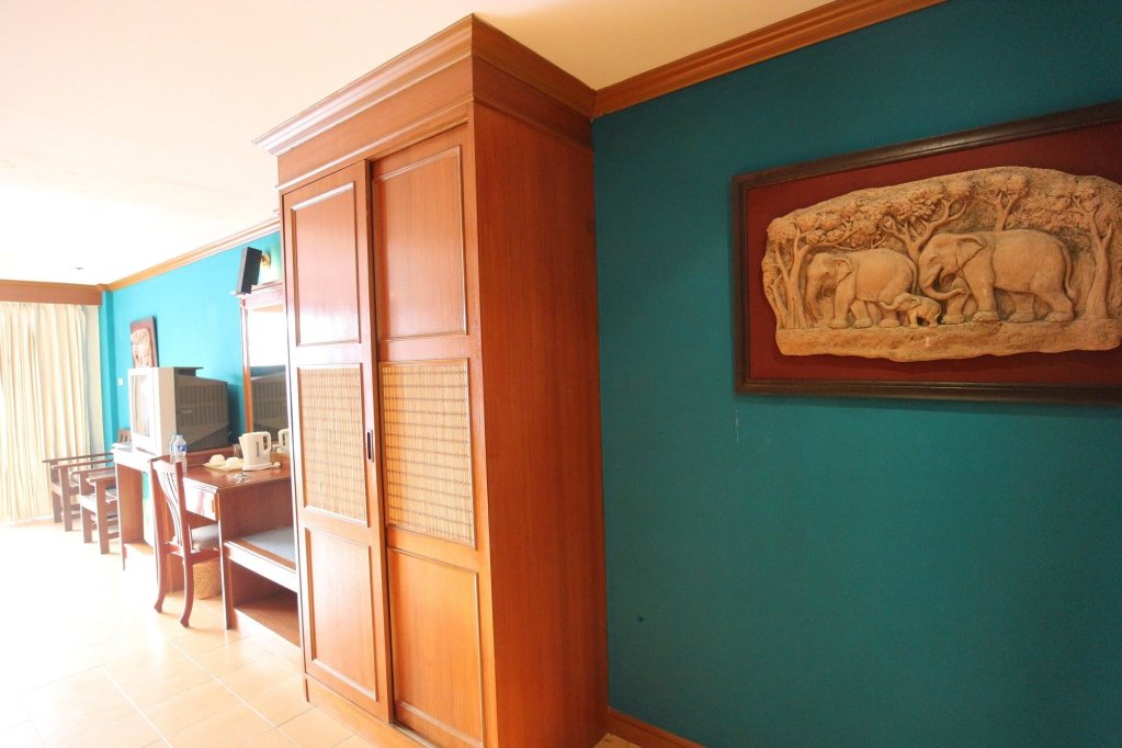 Фото Aonang Terrace Hotel