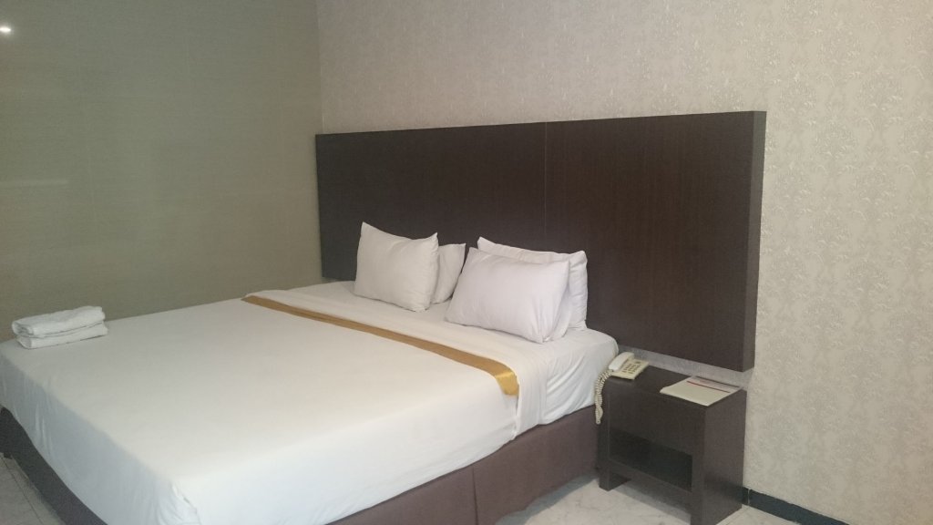 Фото Hotel Sinar 2