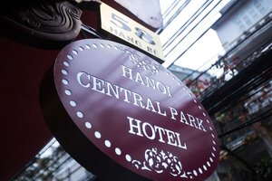 Hanoi Central Park Hotel