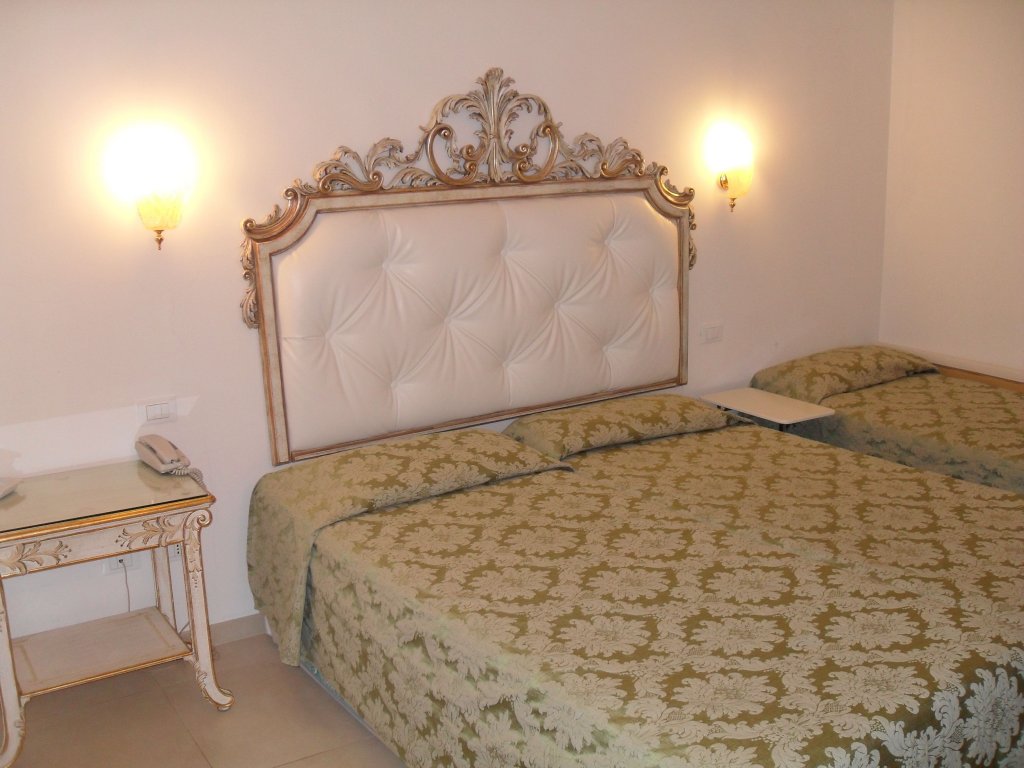 Фото BuonHotel Bologna Centro