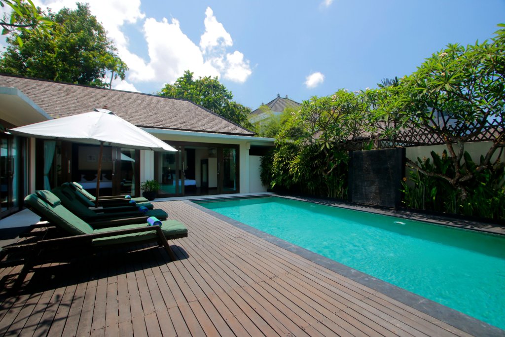 Фото Tis Villas Seminyak by Premier Hospitality Asia