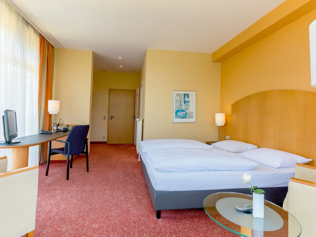 Фото Seminaris Avendi Hotel Potsdam