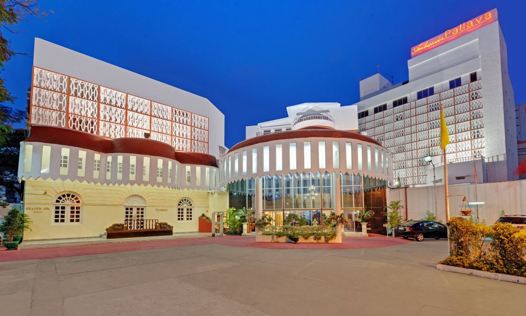 Фото Ambassador Pallava