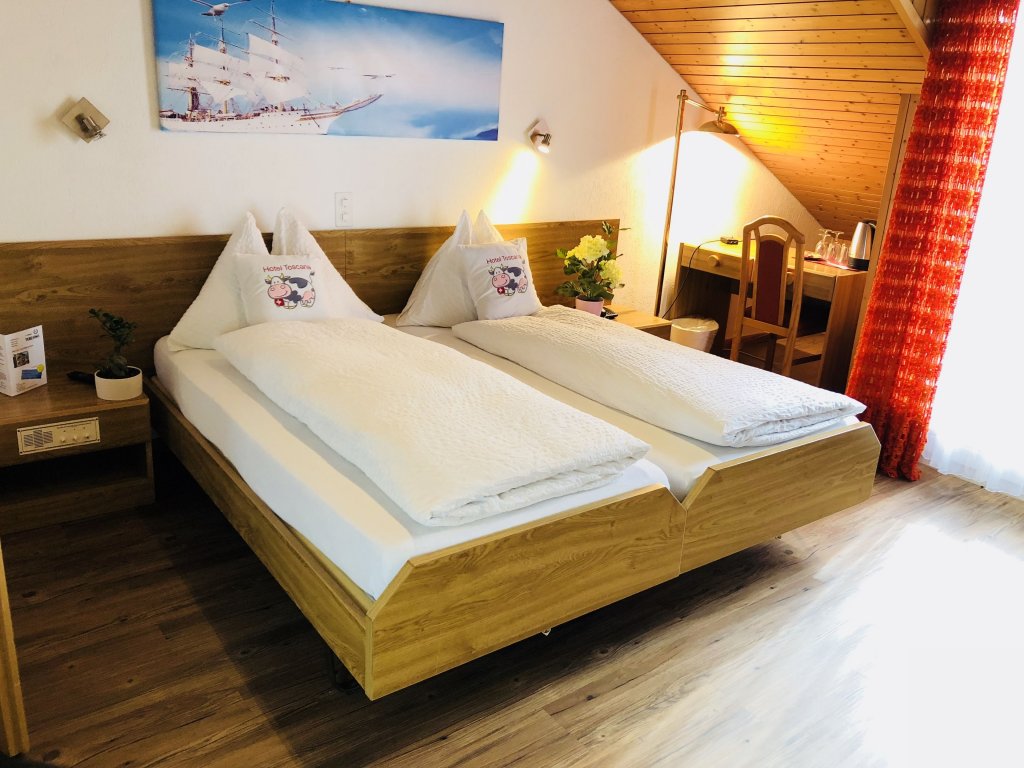 Фото Hotel Toscana