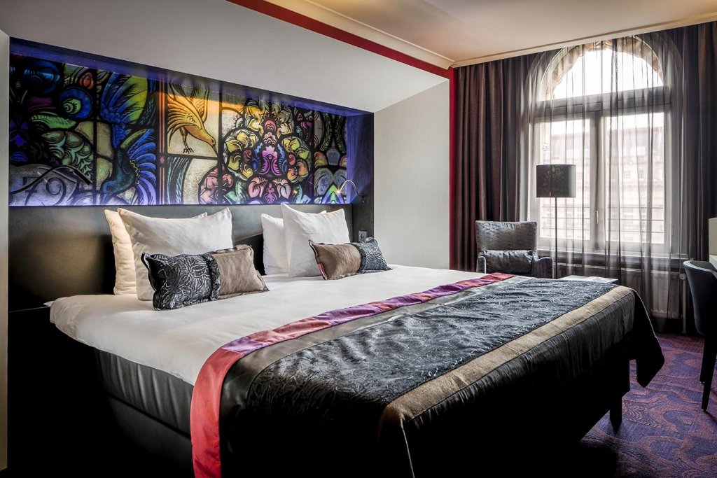 Фото Clayton Hotel Amsterdam American