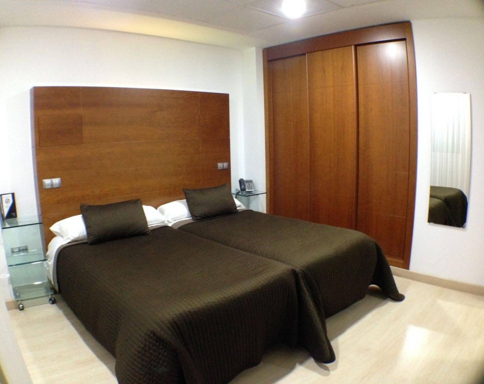 Фото Nap Hotel Oviedo