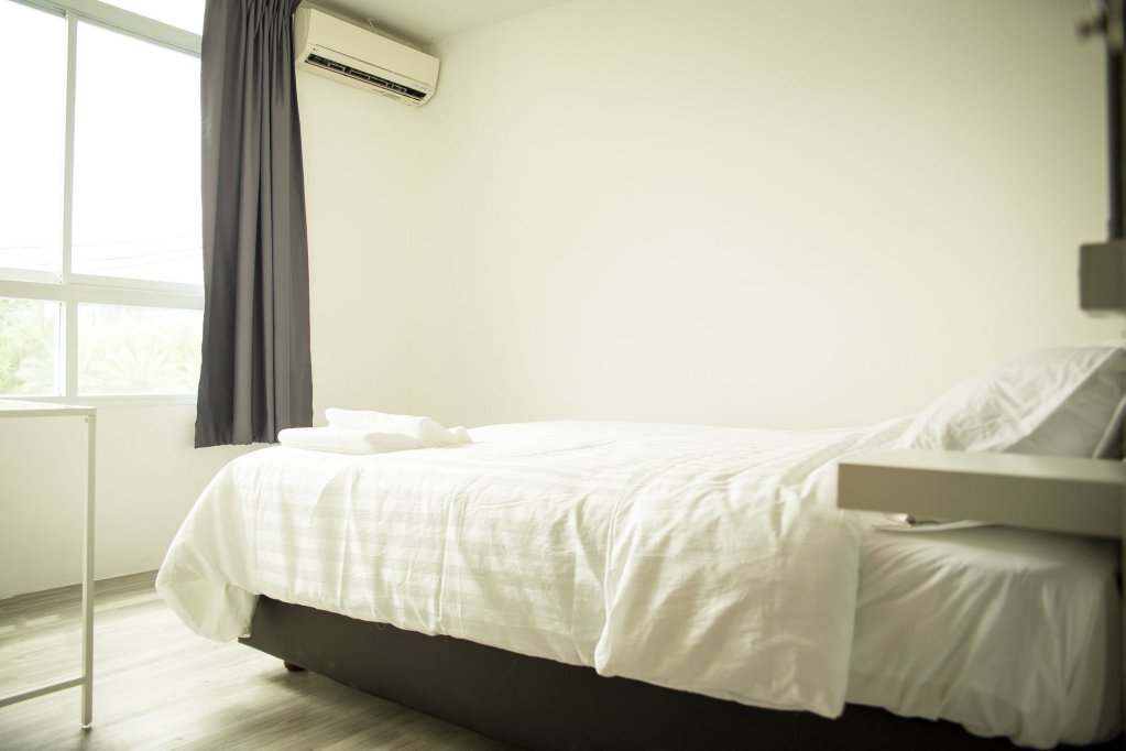 Фото The Rabbits Hole Hostel