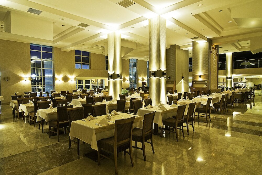 Adrina Thermal Health &amp; SPA Hotel, otel, Cumhuriyet Mah., Orman Kampı