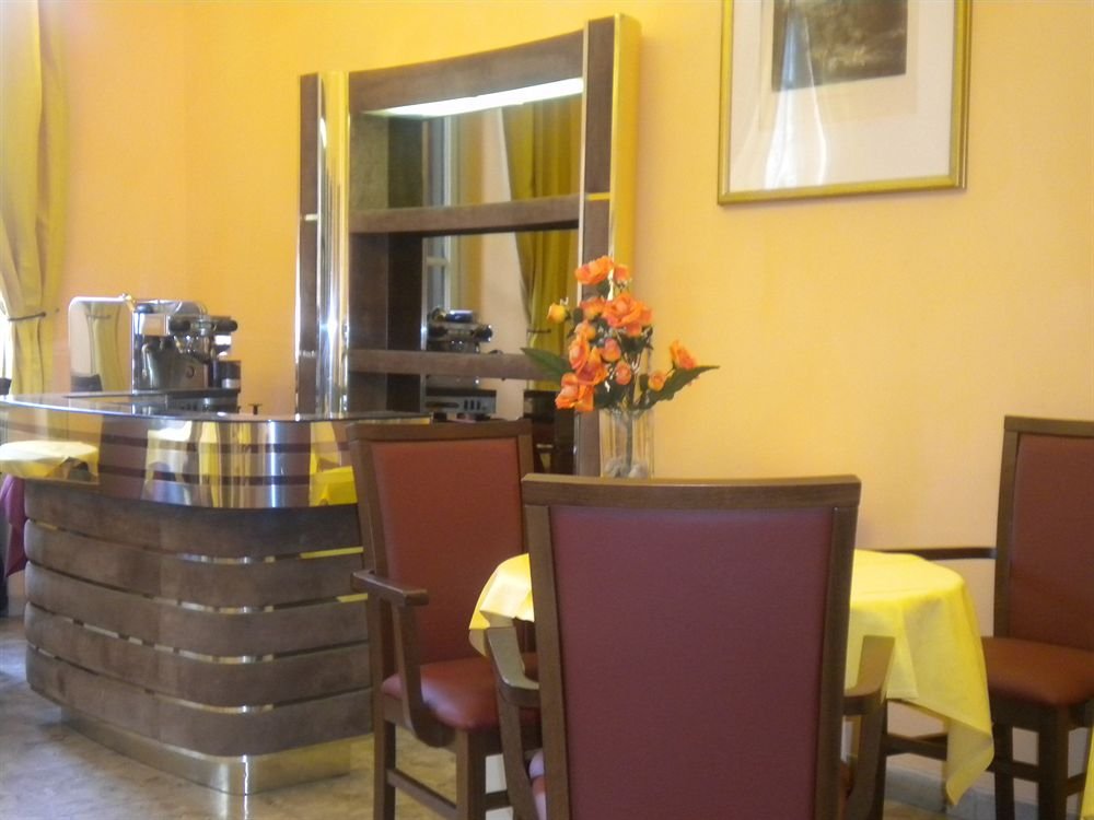 Фото Hotel Genzianella