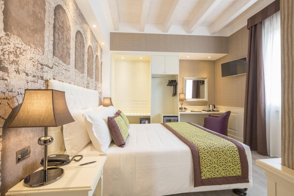 Фото Hotel San Pietro