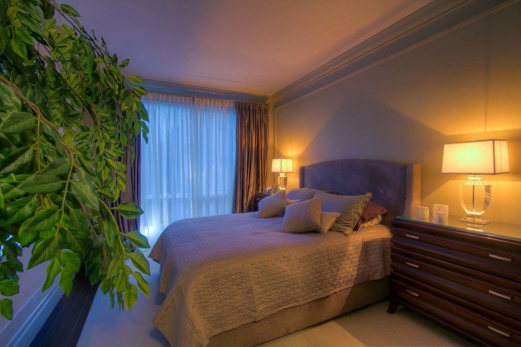 Фото Sky Suites Yorkville