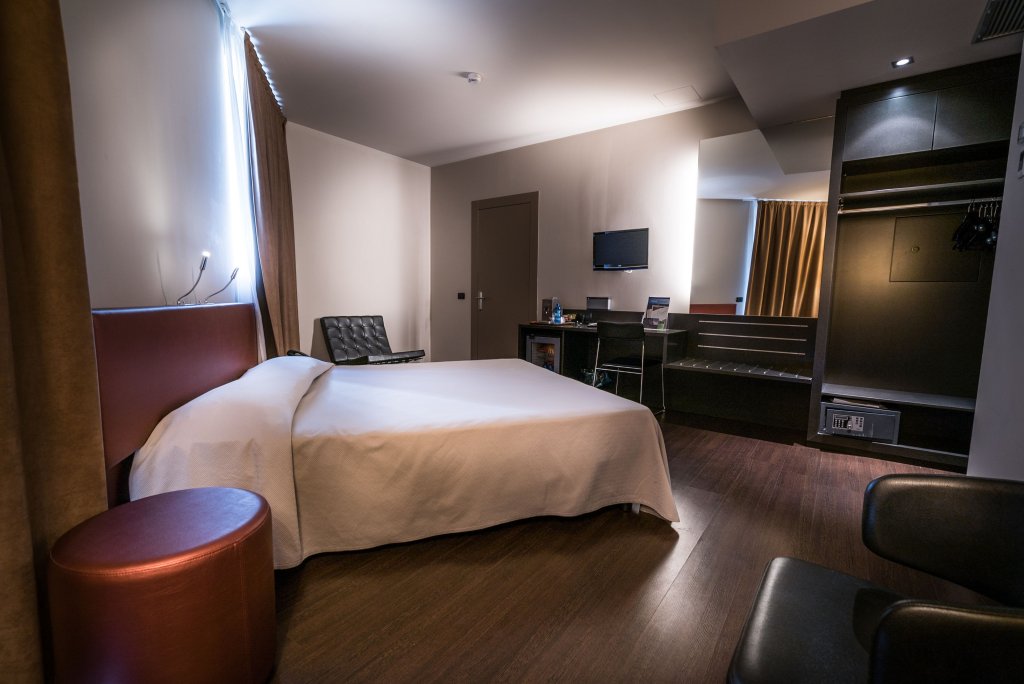 Фото Hotel Continental