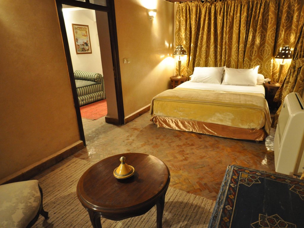 Фото Riad Le Sucrier De Fès