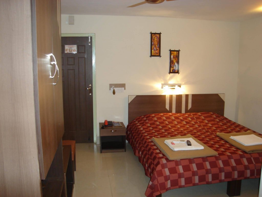 Фото Hotel Shreesh