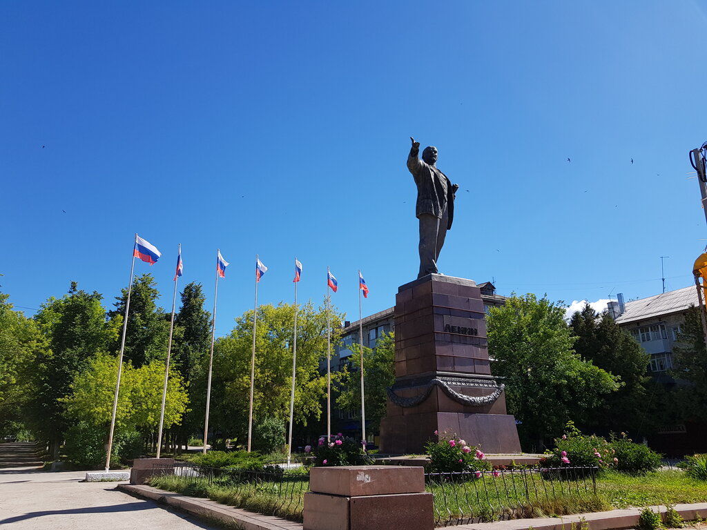 Monument, memorial В.И. Ленин, Yasnogorsk, photo
