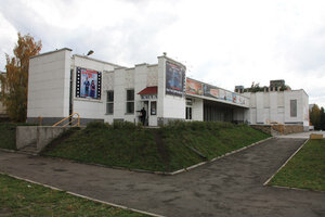 Kinoteatr Kinoteatr Oktyabr (Karla Marksa Avenue, 30), cinema