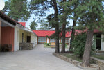 База отдыха Шишкин лес (posyolok Druzhba, Sosnovaya ulitsa, 5), base, casa de descanso